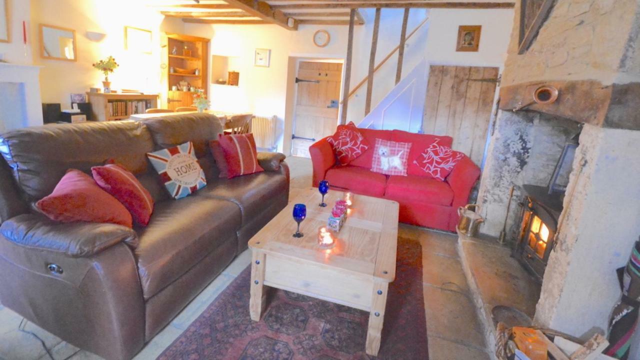 Odd Cottage Oddington  Exterior photo