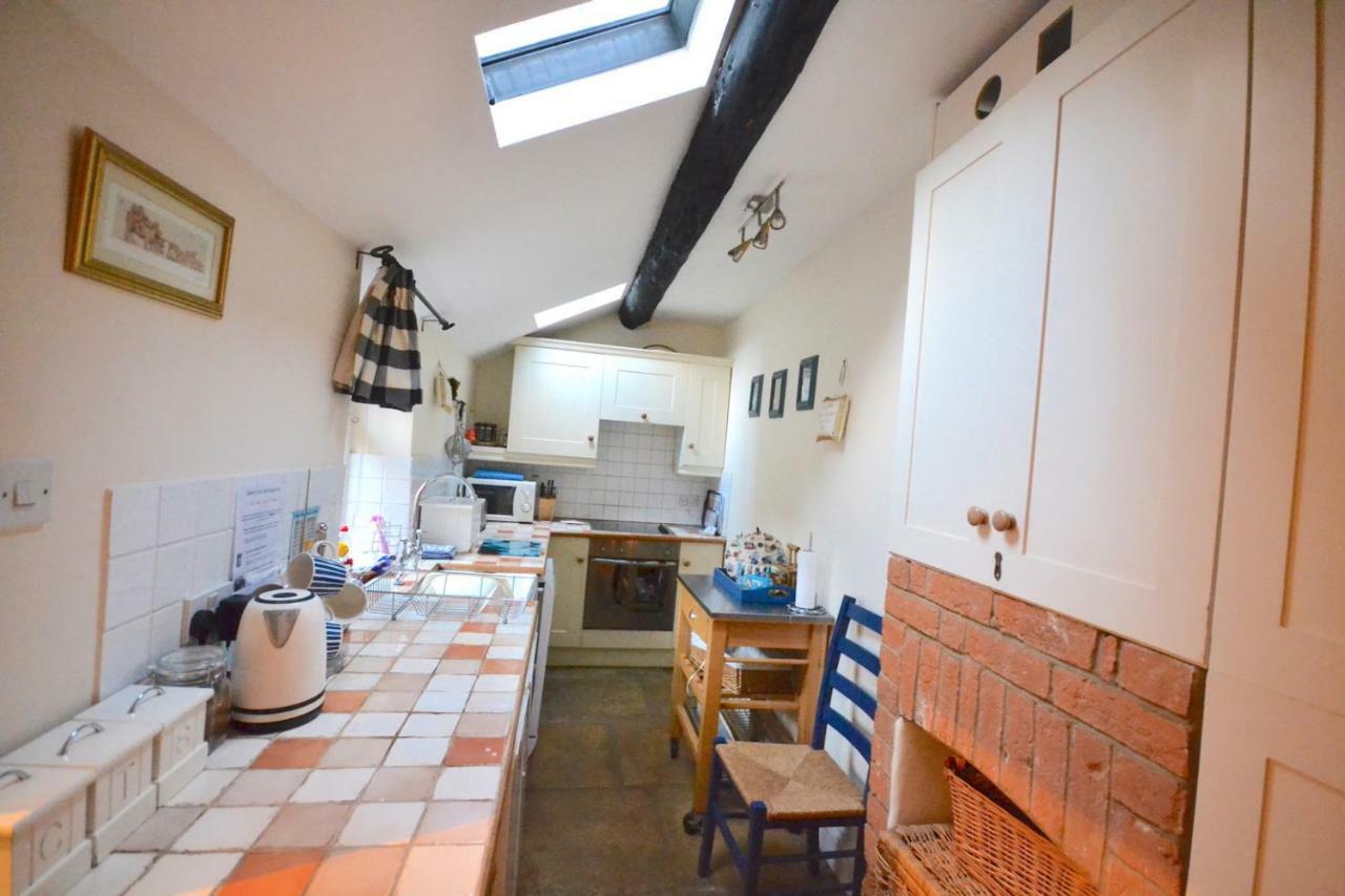 Odd Cottage Oddington  Exterior photo